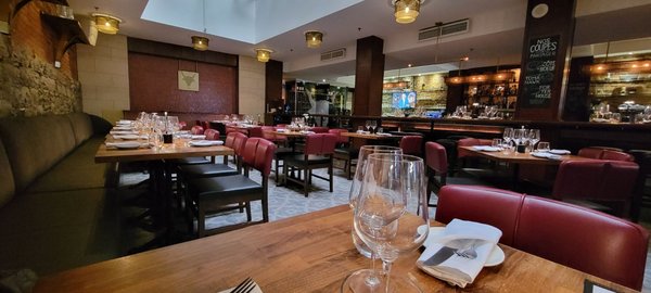 Restaurant Méchant Boeuf by null