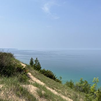 Empire Bluff Trail - Hiking Near Me