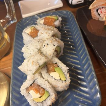 RB Sushi - Philadelphia Roll - Sushi Bars Near Me - San Diego, California