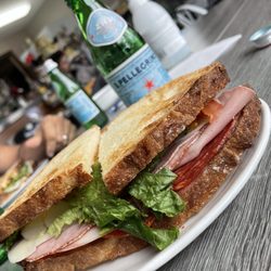 Cafe Amalia - Awesome Sandwich