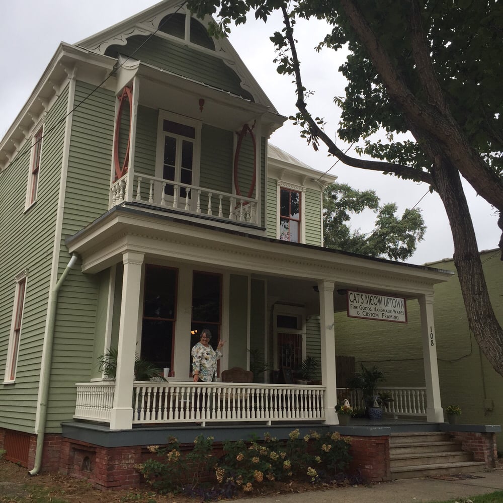 CAT’S MEOW UPTOWN Updated August 2024 108 8th St, Columbus,