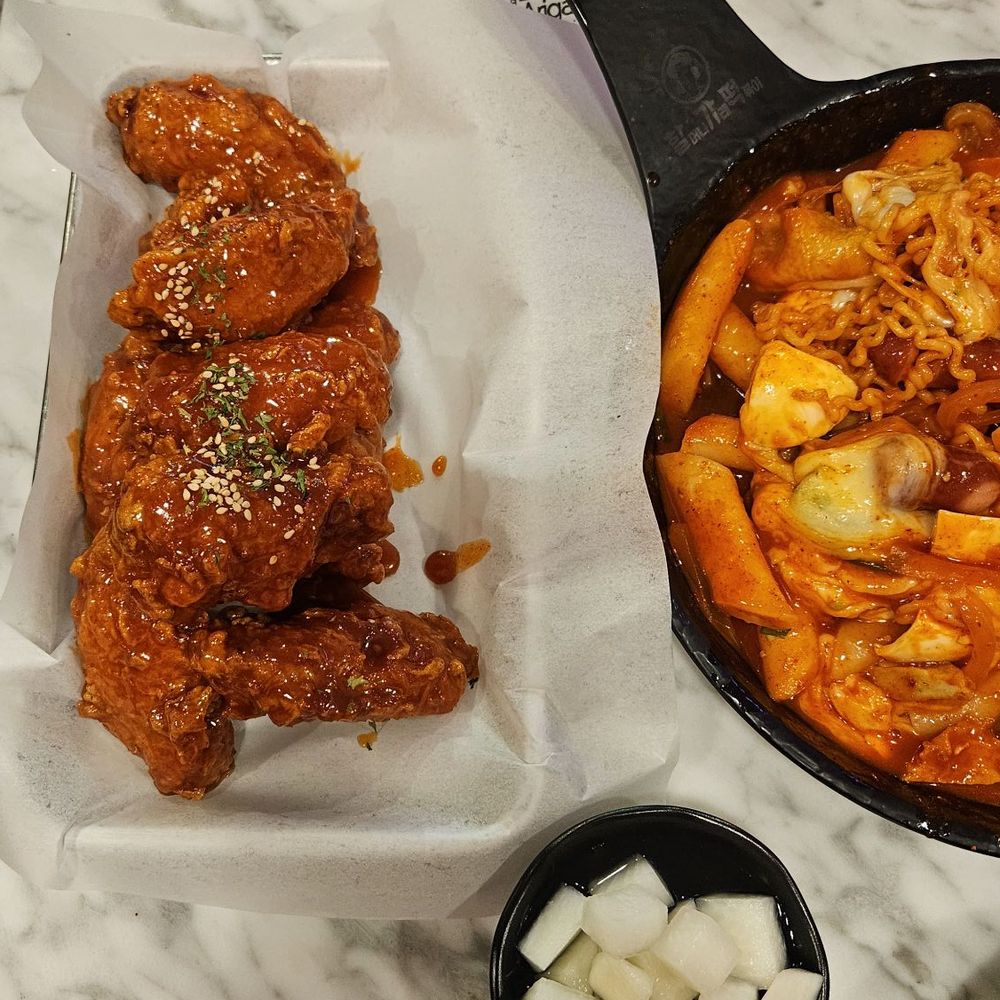 Halgatteok & Twozone Chicken - Korean Near Me - Buena Park, California
