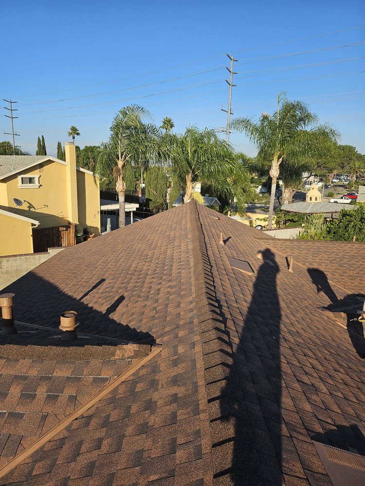 Slide of Citizen Premier Roofing