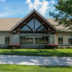 Oakley Oral Surgery - Richard M. Oakley, DDS - Overland Park, KS Office