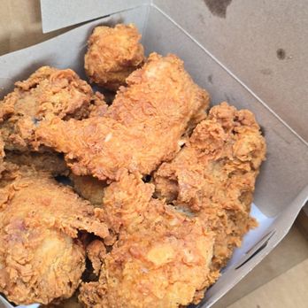 Donahoo's Golden Chicken - Chicken Shop Near Me - Ontario, California