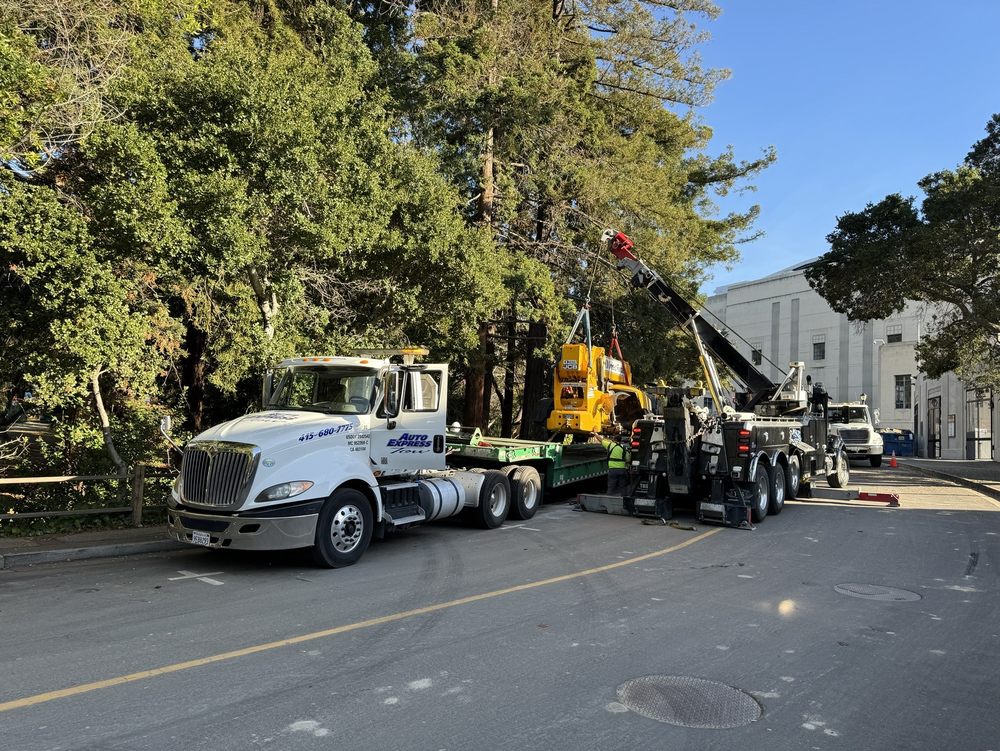 AUTO EXPRESS TOWING AND RECOVERY Updated September 2024 168 Photos