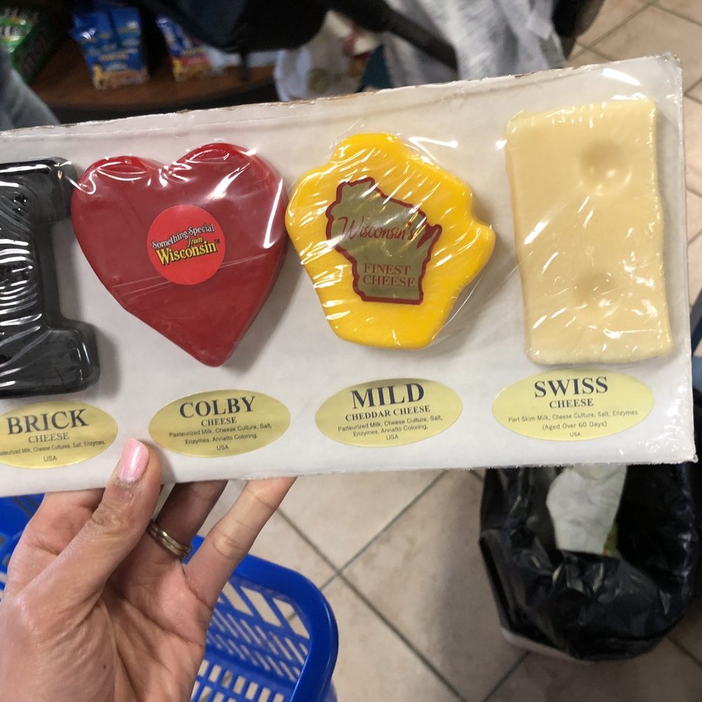 Lamers Dairy - Lots of cheese - Cheese Shops Near Me - Appleton, Wisconsin