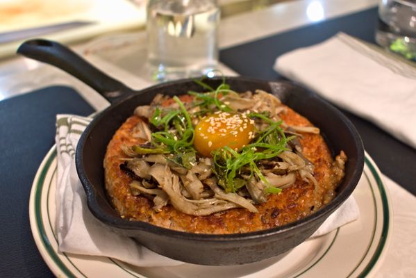 Gateau Ghost by null