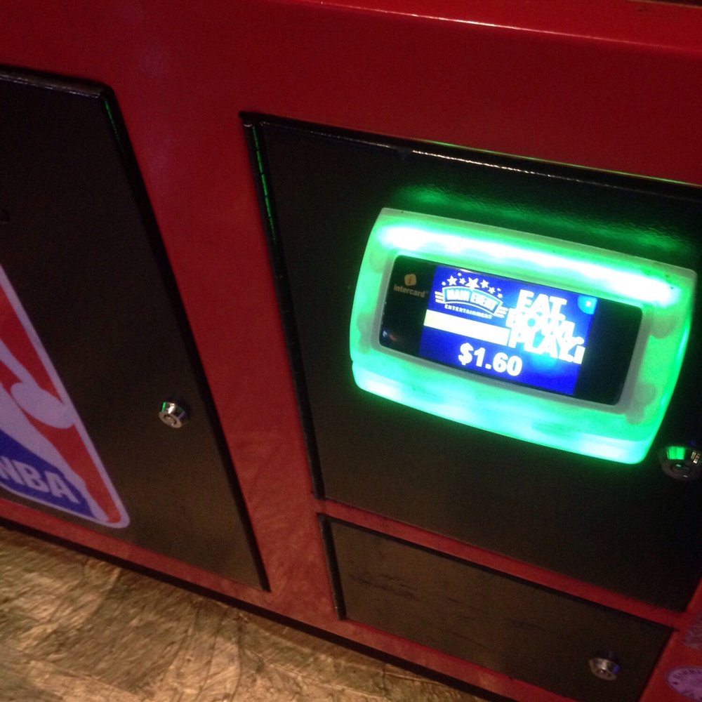 Main Event Katy - Check out to price to shoot hoops - Arcades Near Me - Katy, Texas