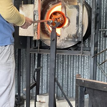 The Hot Shop - Art Classes Near Me - Newport, Oregon