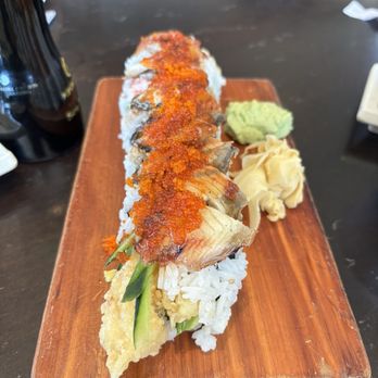 Sushi House - Raiders roll - Sushi Bars Near Me - Alameda, California Sushi House - Raiders roll - Sushi Bars Near Me - Alameda, California