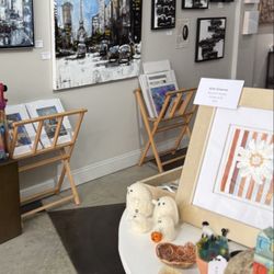 Art on Main Gallery & Gifts