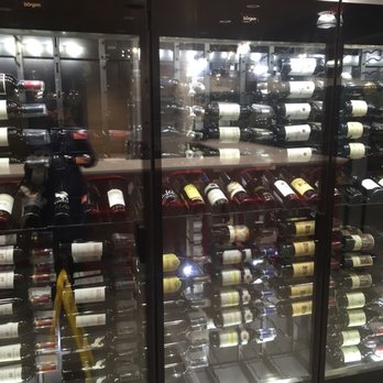 Roche Bros. - Downtown Crossing - Wine - Grocery Near Me - Boston, Massachusetts Roche Bros. - Downtown Crossing - Wine - Grocery Near Me - Boston, Massachusetts