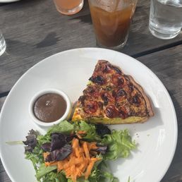 Quiche of the Day - tomato and scallion (?) Quiche of the Day - tomato and scallion (?)