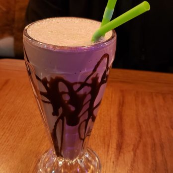 Bóbós Burgers Restaurant - Chocolate malt - Burgers Near Me - Dublin, D Bóbós Burgers Restaurant - Chocolate malt - Burgers Near Me - Dublin, D