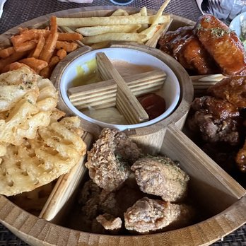 Coconut Lounge - Wing and fry sampler - Pizza Near Me - British Virgin Islands, Louisiana Coconut Lounge - Wing and fry sampler - Pizza Near Me - British Virgin Islands, Louisiana