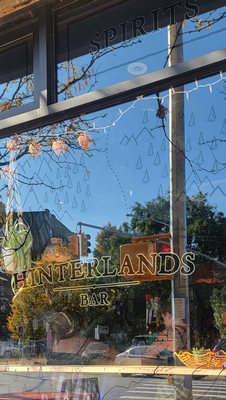 Hinterlands Bar by null