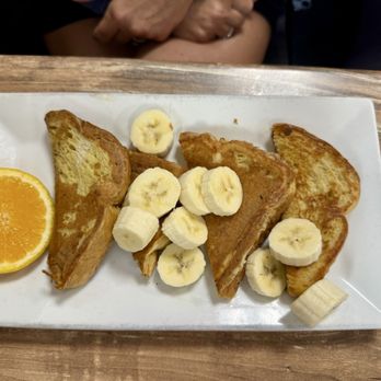 Benedict's Breakfast and Lunch - Breakfast & Brunch Near Me - Clearwater, Florida
