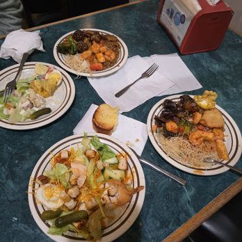 China Buffet - Our plates barely touched - Chinese Near Me - Schererville, Indiana