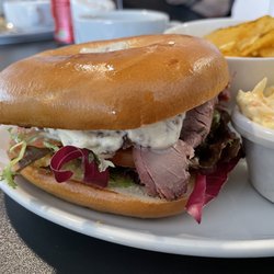 An Crubh - Venison bagel