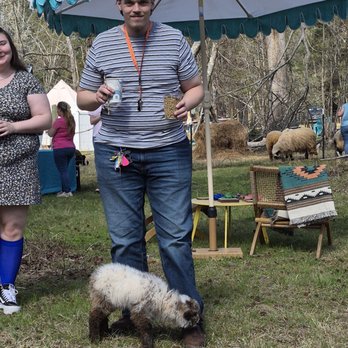 Crawford’s Double O Farm - Baby goat - Farms Near Me Crawford’s Double O Farm - Baby goat - Farms Near Me