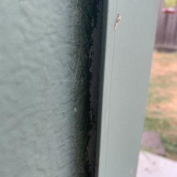 Sunshine Sunroom - a crack in the corner of a window - General Contractors Near Me - Fremont, California Sunshine Sunroom - a crack in the corner of a window - General Contractors Near Me - Fremont, California