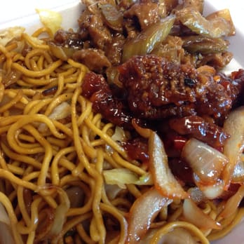 Panda Express - Two item combo of Black Pepper Chicken (top) and Beijing Beef with noodles - Fast Food Near Me - Denver, Colorado