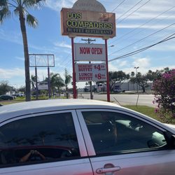 Los Compadres Buffet