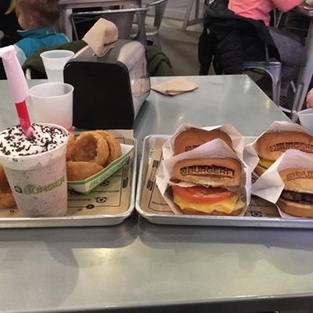 Burger Fi - Dinner at BurgerFi. Looks amazing! - Burgers Near Me - Leesburg, Virginia Burger Fi - Dinner at BurgerFi. Looks amazing! - Burgers Near Me - Leesburg, Virginia