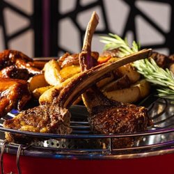 Deluxe Fun Dining - BBQ of Bones