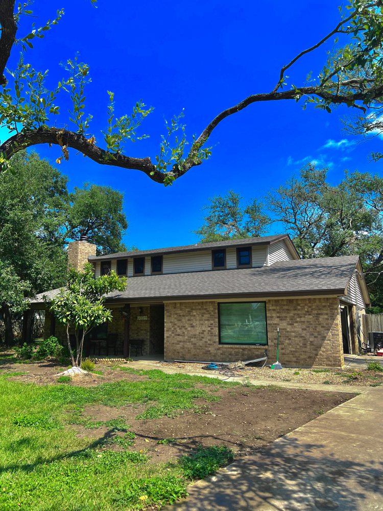 Slide of Circle B Roofing