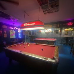 Campus Pub - Pool tables