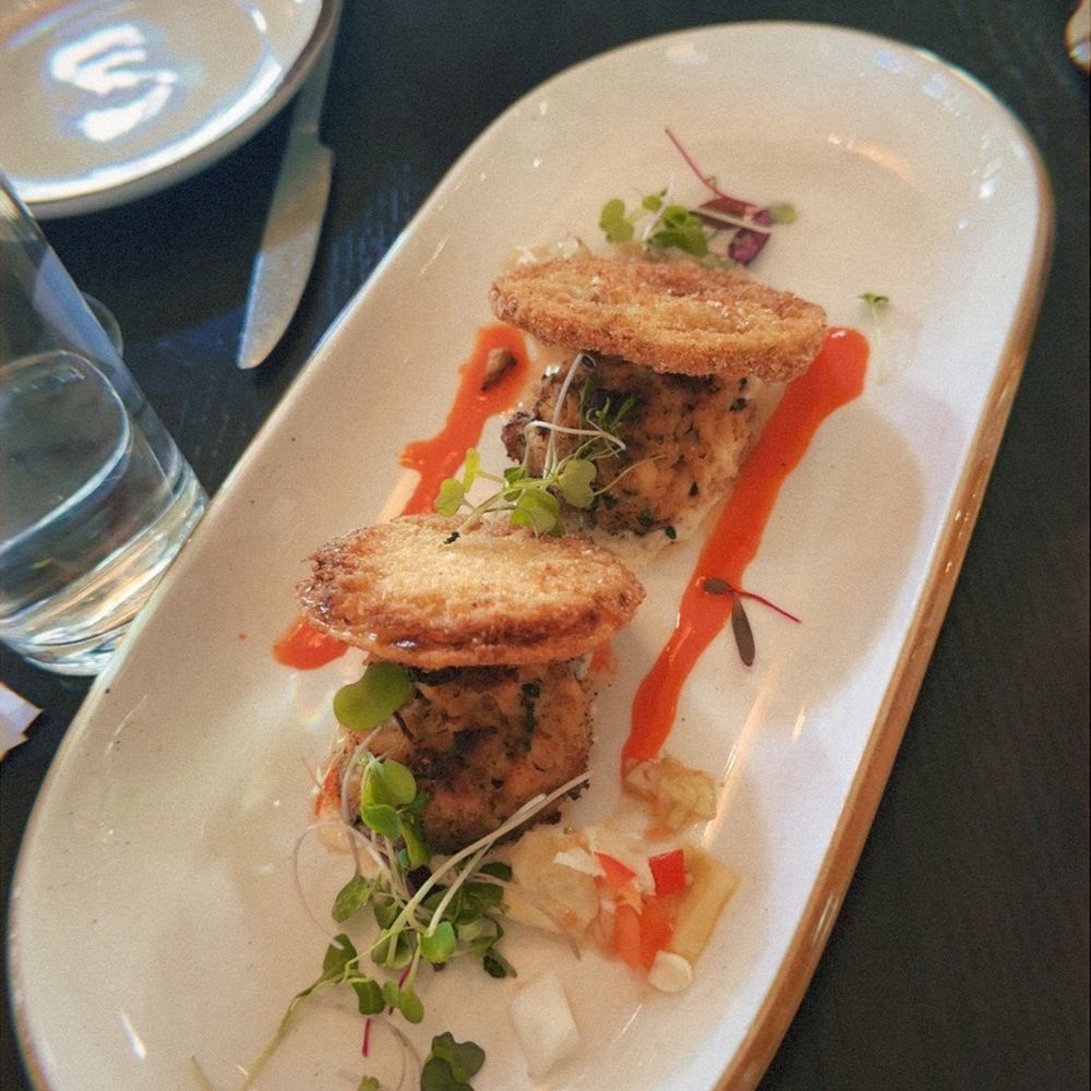 Millstone - Crab Cakes and Fried Green Tomatoes - New American Near Me - Lexington, Kentucky Millstone - Crab Cakes and Fried Green Tomatoes - New American Near Me - Lexington, Kentucky