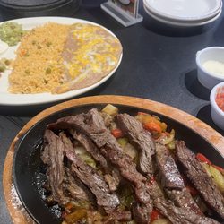 Jorge's Mexican Kitchen - Steak fajita dinner