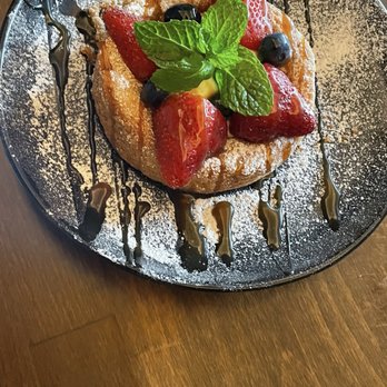 Yeiboh Kitchen - Butter Cake - New American Near Me - Baltimore, Maryland