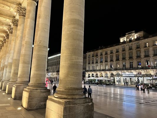 Le 1544 by null