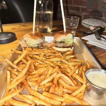 Motte Restaurant And Bar - Shrimp burgers - Korean Near Me - Baltimore, Maryland