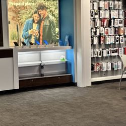 AT&T Store - Products