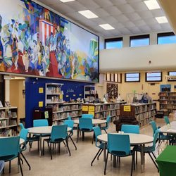 Kaimukī Public Library - Look Kaimuki Library has nice new furniture!