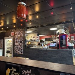 Marino's Pizzeria & Wine Bar Trattoria