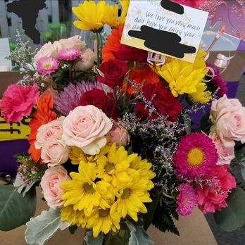 Amy's Flower Junction - Florists Near Me - Lumberton, New Jersey