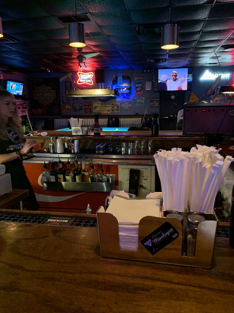 SPORTSTERS BAR AND GRILL Updated September 2024 242 Forest Rd