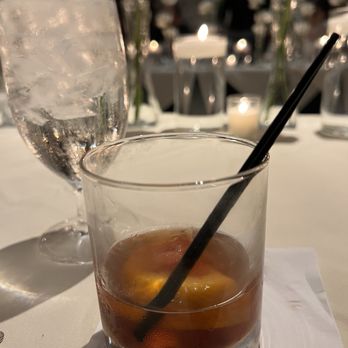Eddie Merlot's - Old fashioned cocktail - Steakhouses Near Me - Bloomfield Hills, Michigan