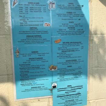 Frosties Rail Stop - Dark pic but me u choices - Ice Cream & Frozen Yogurt Near Me - Louisa, Virginia