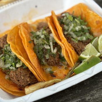 El Chilito - Birria tacos Tree tacos & consom - Mexican Near Me - Stamford, Connecticut El Chilito - Birria tacos Tree tacos & consom - Mexican Near Me - Stamford, Connecticut