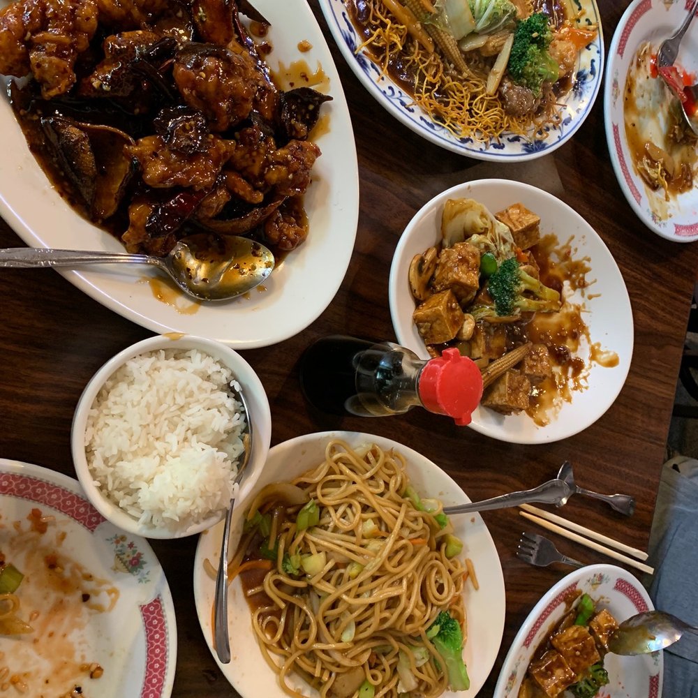 Johnnys Wok - Orange chicken, vegie chow mein, Happy Family, Tofu Family Style - Chinese Near Me - Lynnwood, Washington Johnnys Wok - Orange chicken, vegie chow mein, Happy Family, Tofu Family Style - Chinese Near Me - Lynnwood, Washington