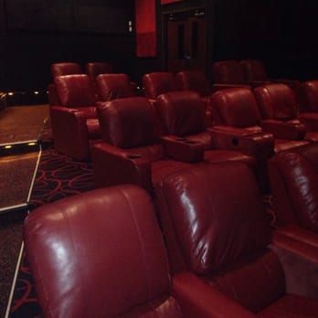 AMC Courthouse Plaza 8 - Cinema Near Me - Arlington, Virginia