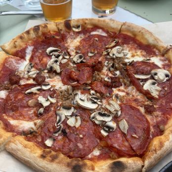 Trenta Pizza & Cucina - All meat pizza - Pizza Near Me - Costa Mesa, California
