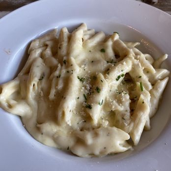 Tipsy Chicken Kitchen & Cocktails - Rooster Mac-Cheese - Cocktail Bars Near Me - Elk River, Minnesota Tipsy Chicken Kitchen & Cocktails - Rooster Mac-Cheese - Cocktail Bars Near Me - Elk River, Minnesota