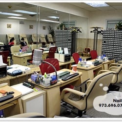 Nail Plaza